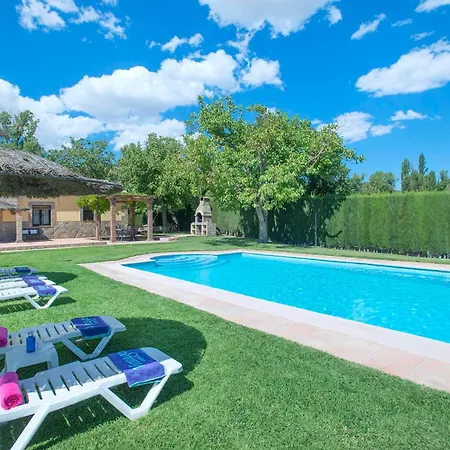El Nogal Villa *